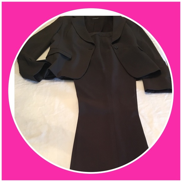 Tahari Pants - Brown Tahari Pants Suit
